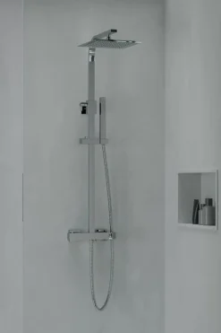Columna De Ducha Luxor Con Termostática, Rociador Acero Inoxidable AISI304 De 25×25 Cm. – 20LUC25LUD02 – AQG