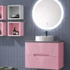 Mueble Suspendido 2 Cajones Frente Fresado De MDF 22 Mm Acabado Rosa + Lavabo Cerámico Grosor 1,7 Cm Blanco Brillo – Istor- DP Baños